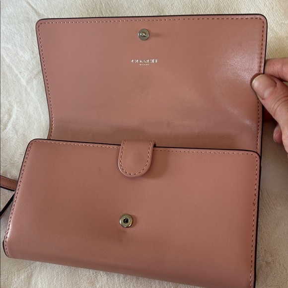 Coach Blush Pink Crossbody/ Clutch - Picture 8 of 8